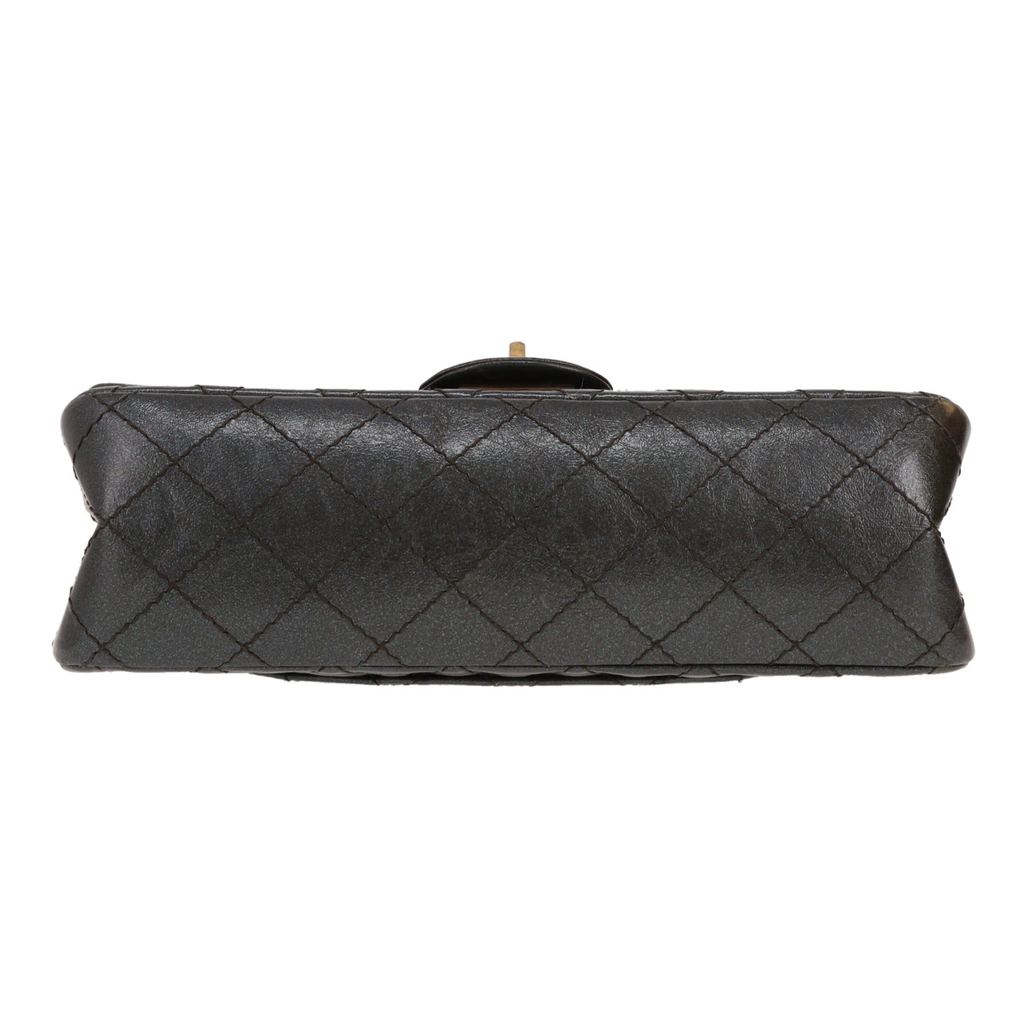 Chanel 2.55 shoulder bag in green quilted iridescent leather - DETAIL 1