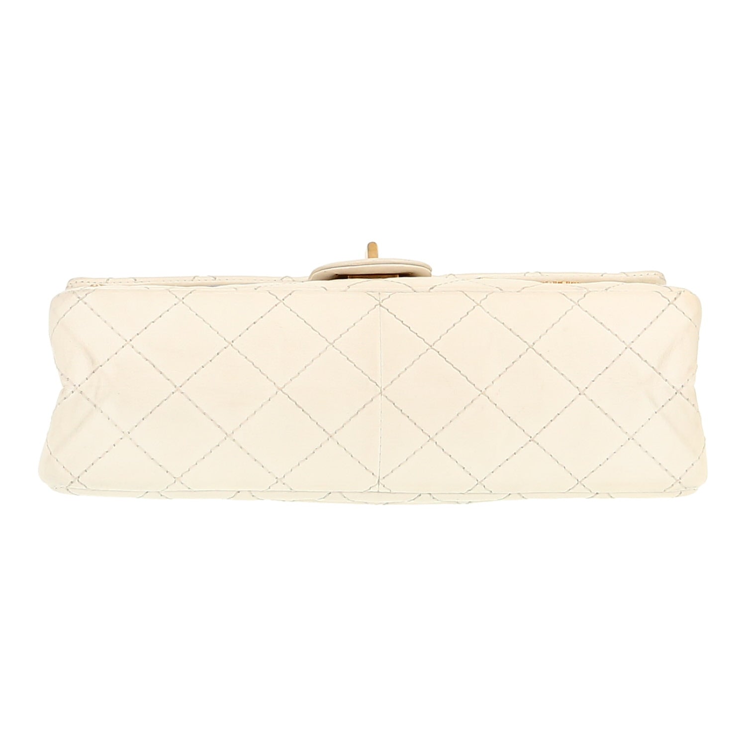 Chanel 2.55 shoulder bag in white quilted leather - DETAIL 1