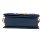 Chanel Boy small model shoulder bag in blue chevron quilted leather - DETAIL 1
