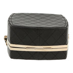 Chanel clutch in black leather - DETAIL 1