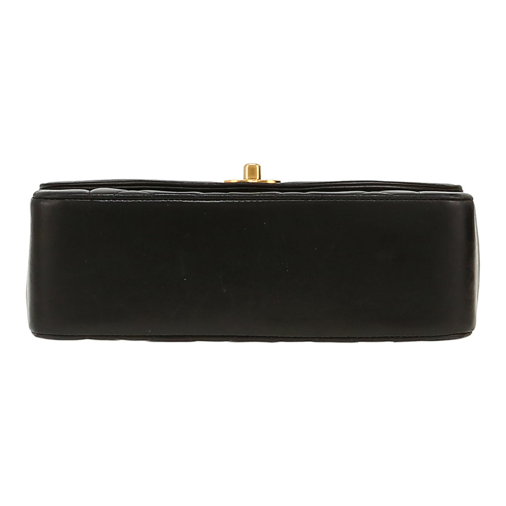Chanel Diana shoulder bag in black quilted leather - DETAIL 1