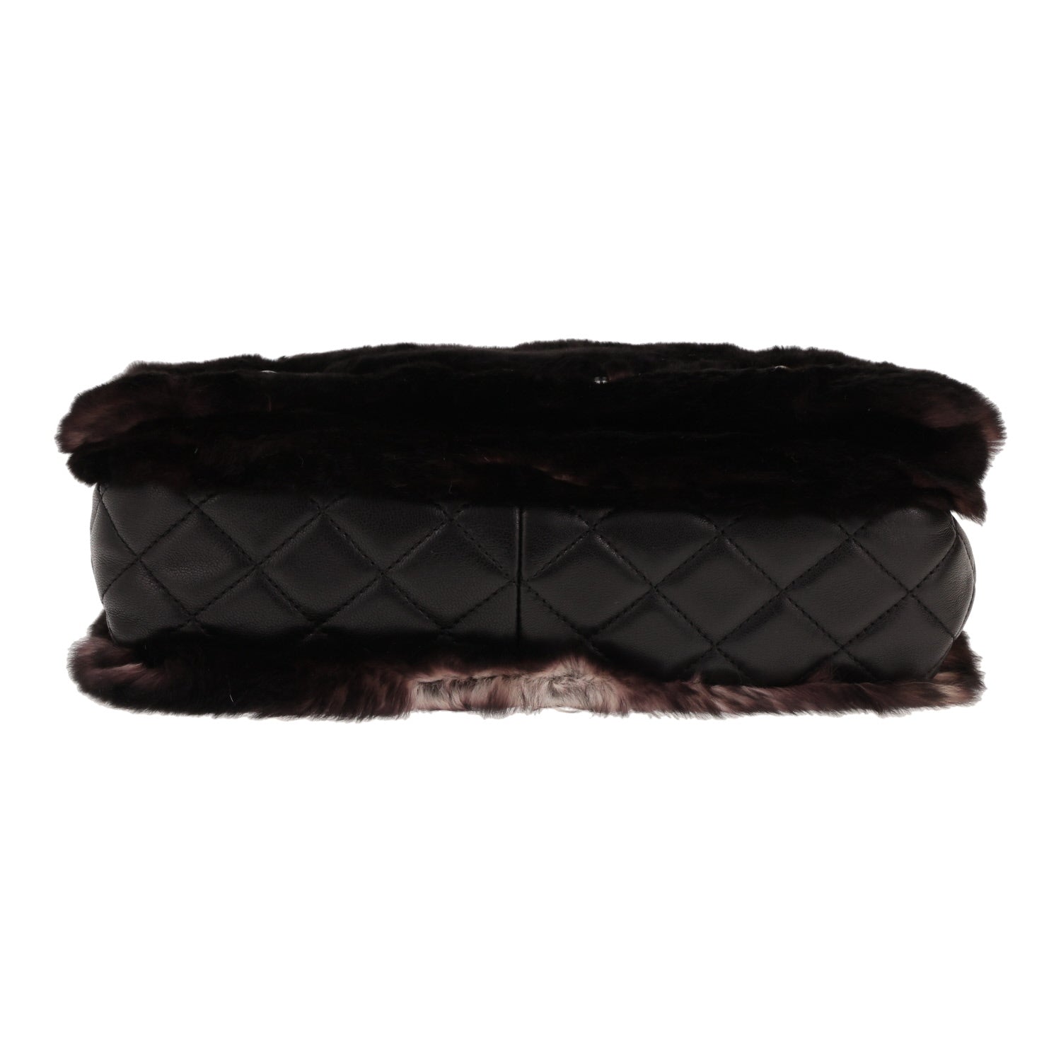 Chanel handbag in brown fur - DETAIL 1