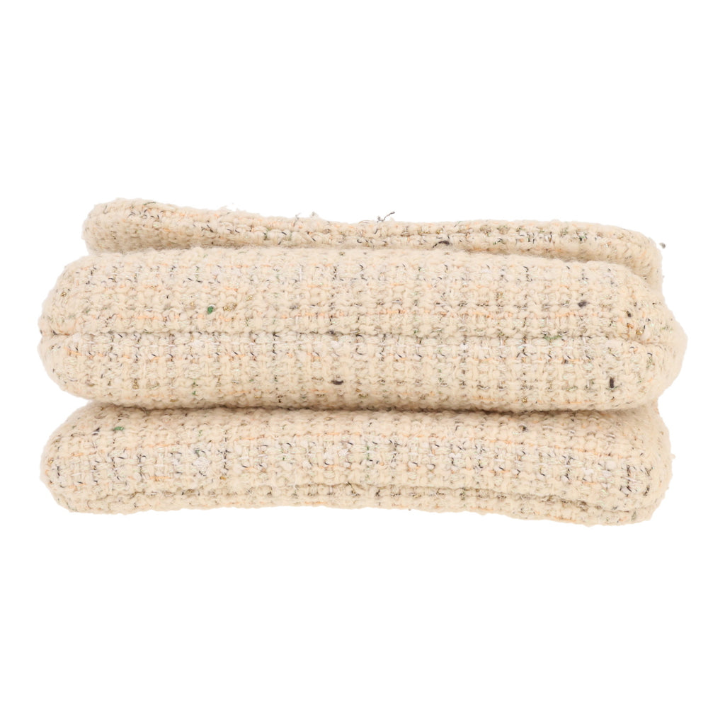 Chanel 'Knock on Wood' shoulder bag in ecru tweed - DETAIL 1