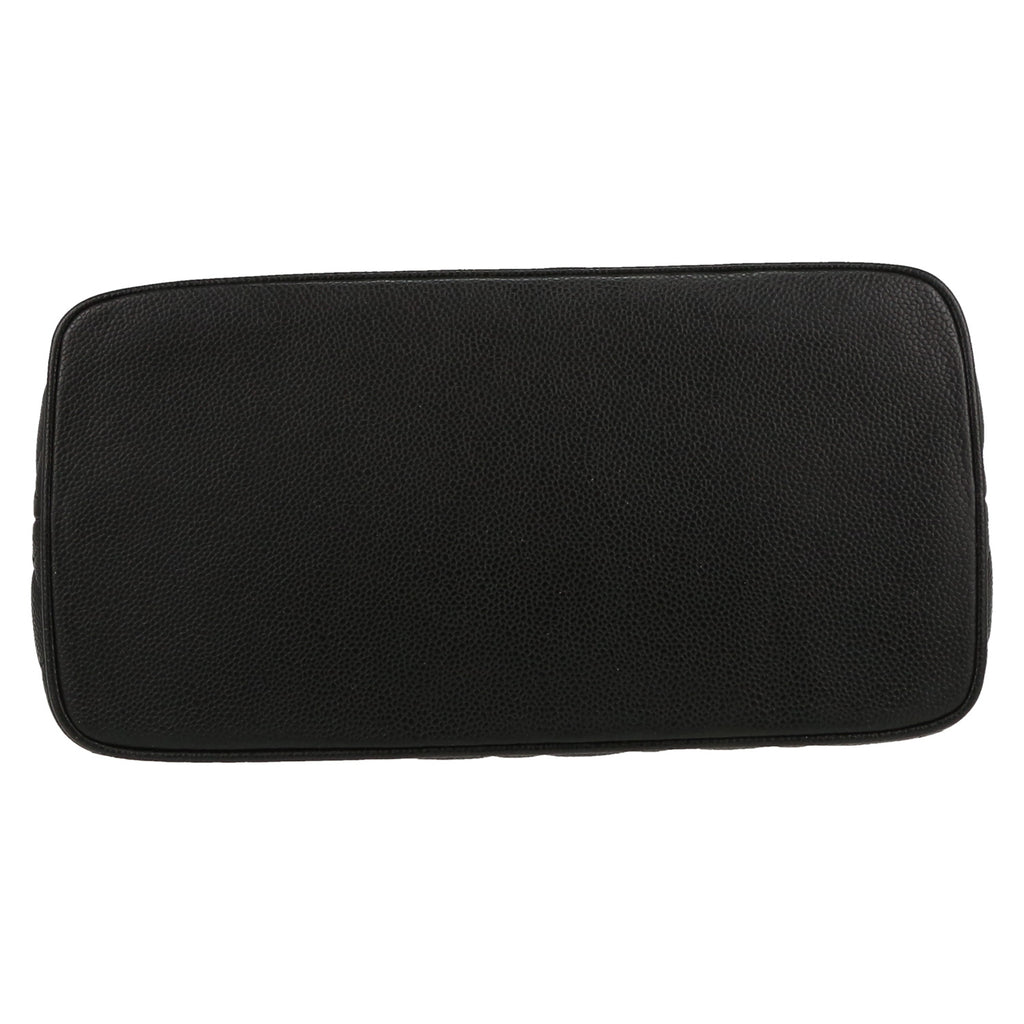 Chanel Medaillon handbag in black quilted grained leather - DETAIL 1
