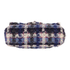 Chanel Mini Timeless shoulder bag in blue and white tweed - DETAIL 1