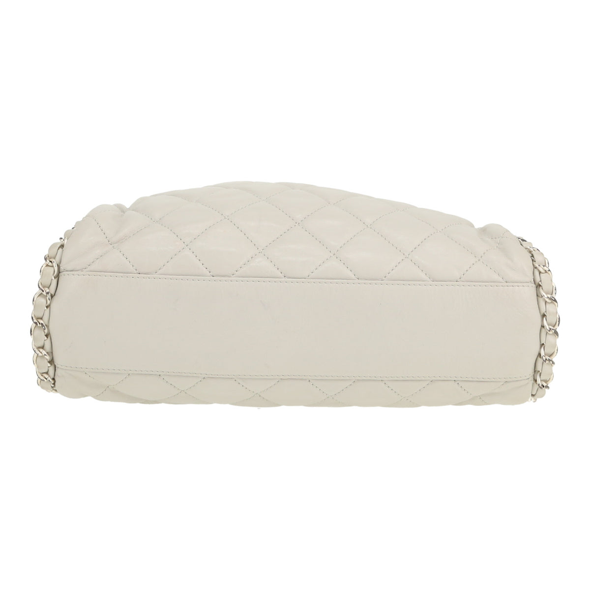 Chanel Petit Shopping handbag in white quilted leather - DETAIL 1