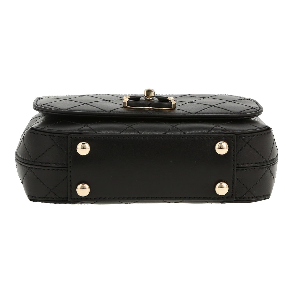 Chanel shoulder bag in black leather - DETAIL 1