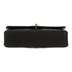 Chanel Timeless Classic handbag in black quilted grained leather - DETAIL 1