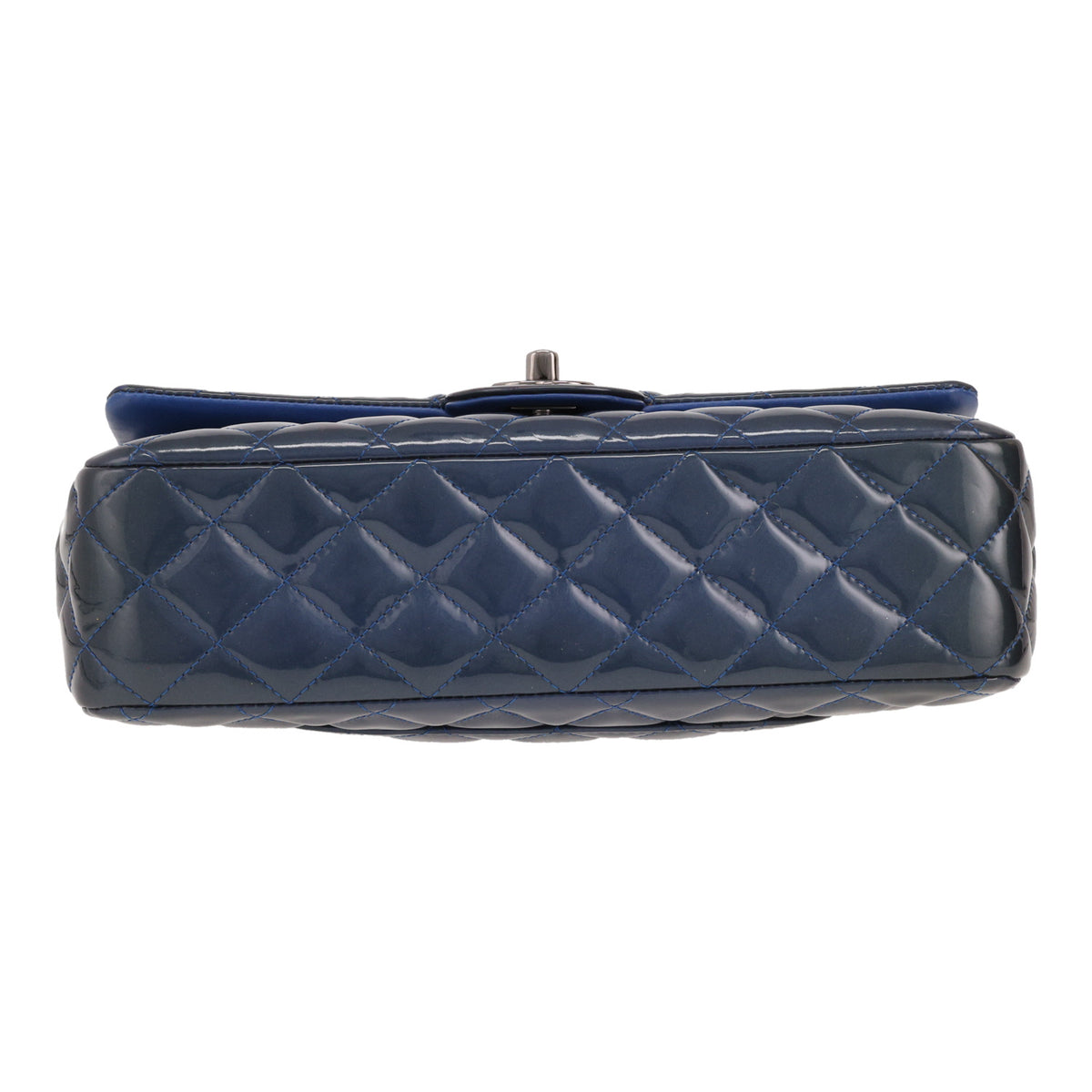 Chanel Timeless Classic handbag in petrol blue quilted patent leather - DETAIL 1