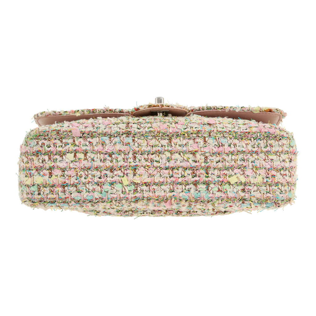 Chanel Timeless Classic handbag in pink and green tweed - DETAIL 1