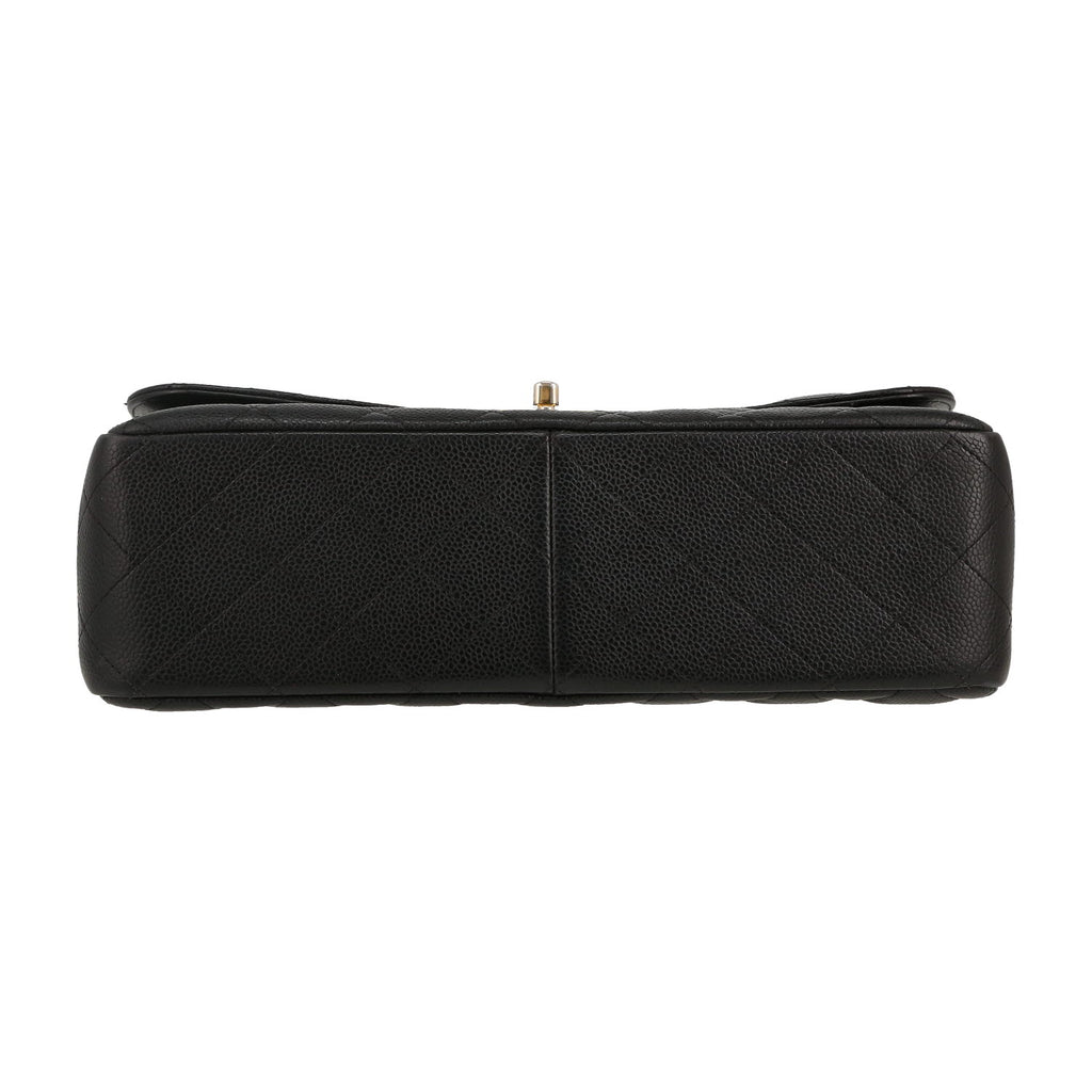 Chanel Timeless Jumbo handbag in black quilted grained leather - DETAIL 1