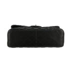Chanel Timeless Jumbo shoulder bag in black quilted leather - DETAIL 1