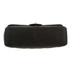 Chanel Timeless Jumbo shoulder bag in black quilted grained leather - DETAIL 1