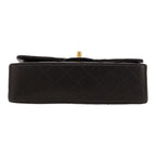 Chanel Timeless Petit handbag in black quilted leather - DETAIL 1