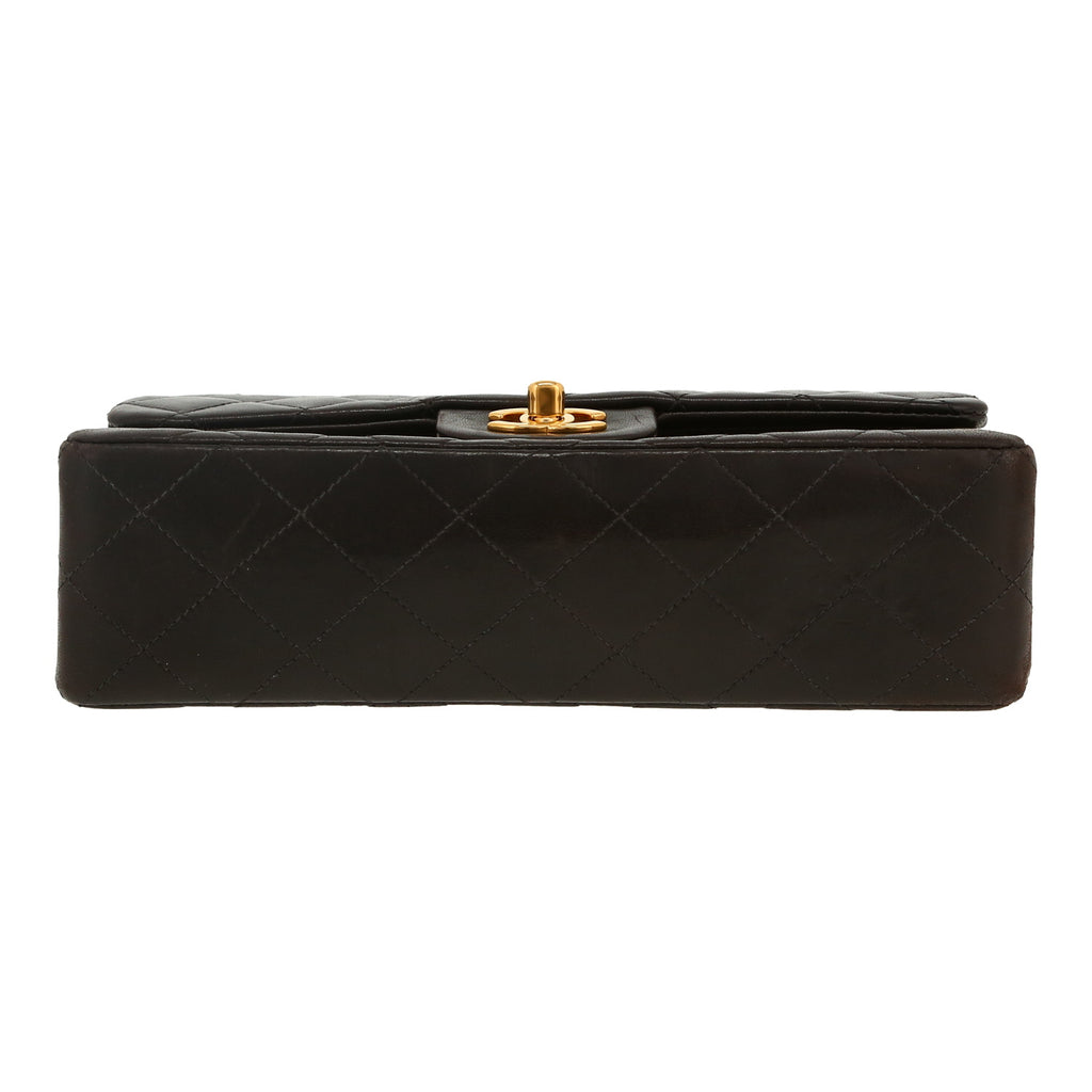 Chanel Timeless Petit handbag in brown quilted leather - DETAIL 1