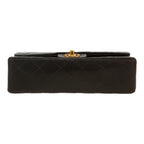 Chanel Timeless Petit handbag in brown quilted leather - DETAIL 1