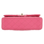 Chanel Timeless Petit shoulder bag in pink quilted leather - DETAIL 1