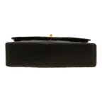 Chanel Timeless Vintage handbag in black quilted leather - DETAIL 1