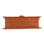 Chanel Vintage handbag in gold ostrich leather - DETAIL 1
