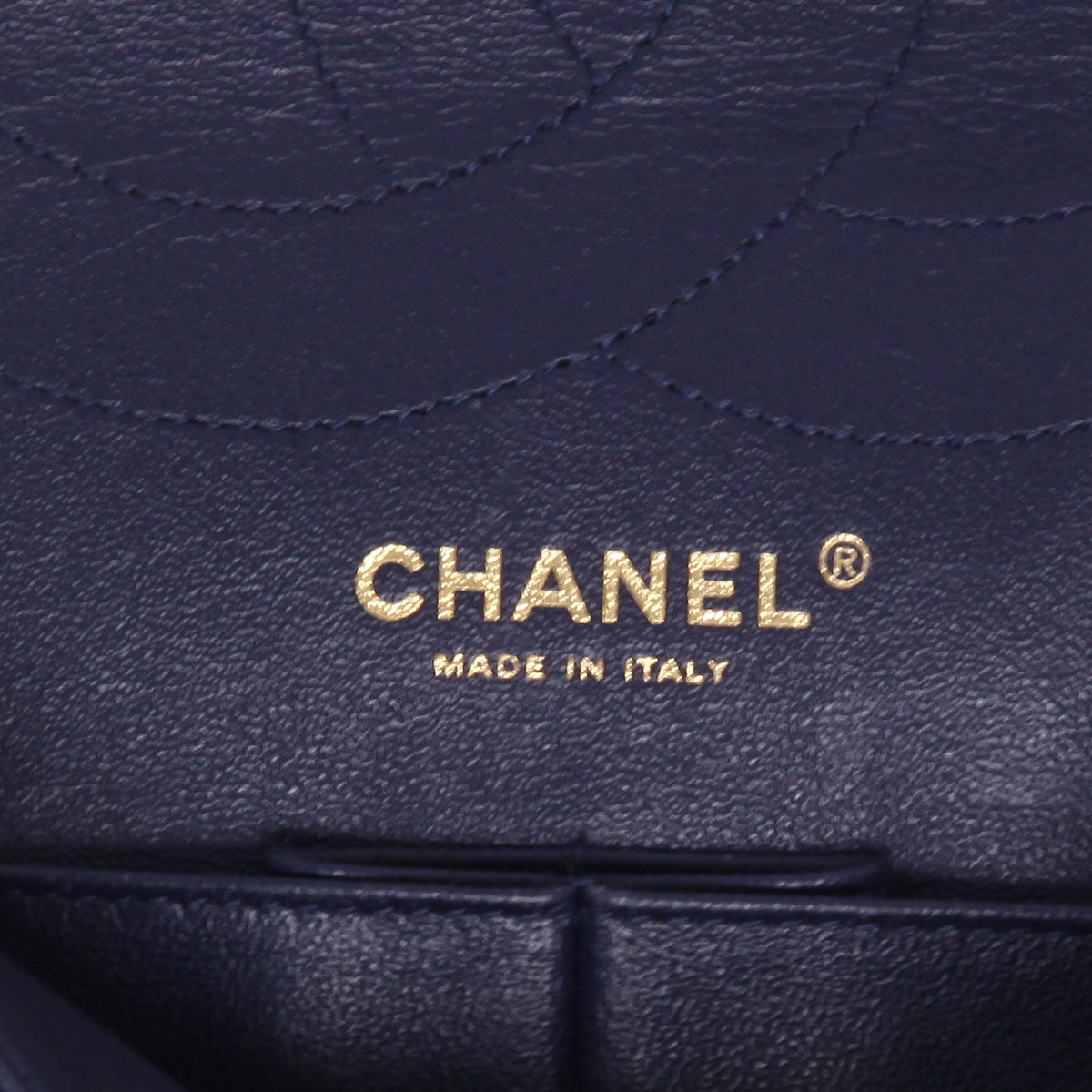 Chanel 2.55 handbag in blue denim canvas - DETAIL 2