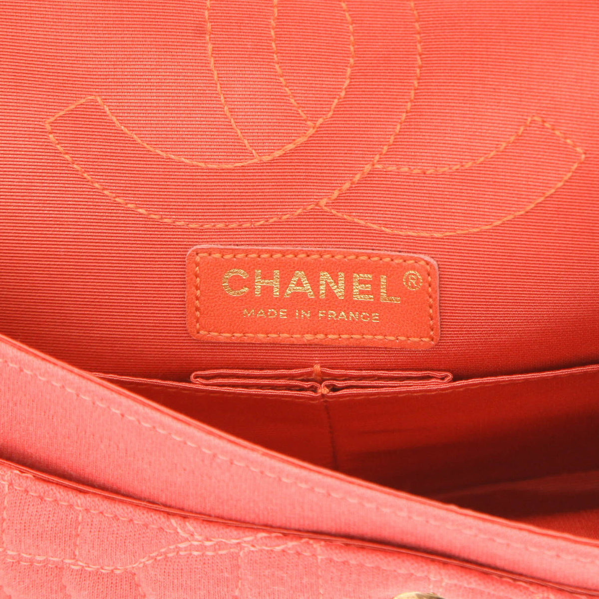 Chanel 2.55 handbag in pink jersey - DETAIL 2