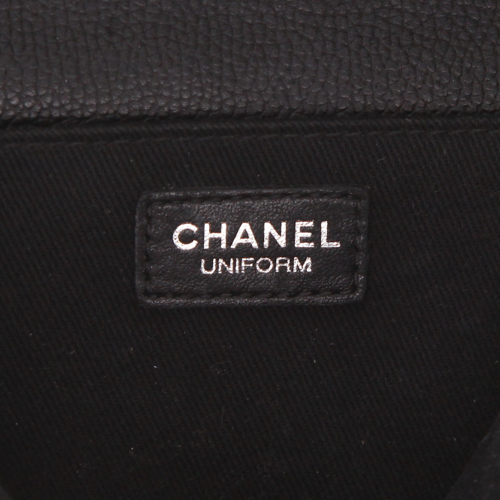 Chanel belt bag Noir quilted grained leather belt bag - DETAIL 2