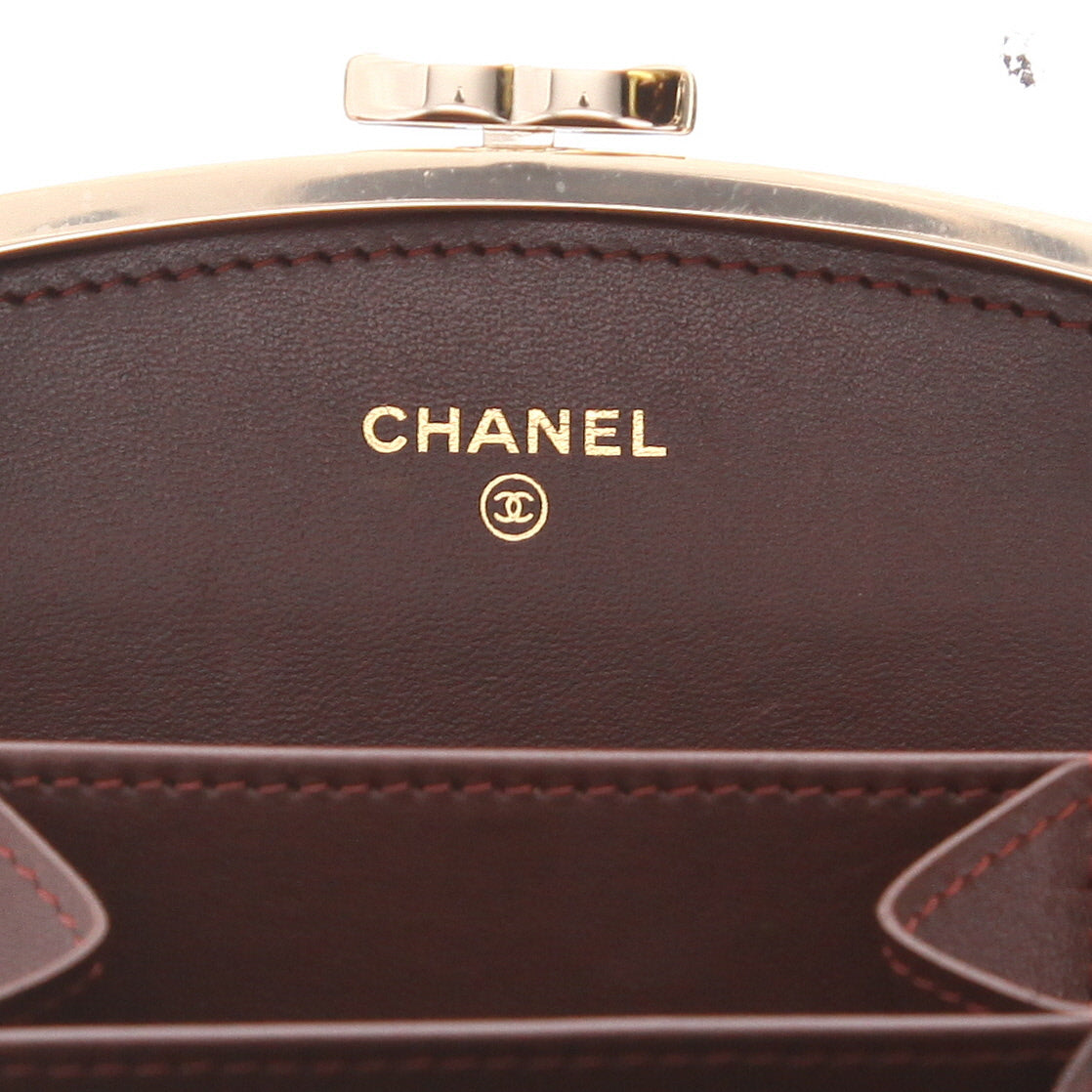 Chanel clutch in black leather - DETAIL 2
