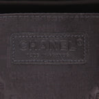 Chanel Editions Limitées clutch in black patent quilted leather and black leather - DETAIL 2