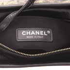 Chanel Gabrielle small shoulder bag in black and gold quilted leather and black leather - DETAIL 2