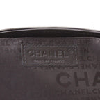 Chanel handbag in black and white silk and black leather - DETAIL 2