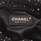 Chanel handbag in black tweed and black leather - DETAIL 2