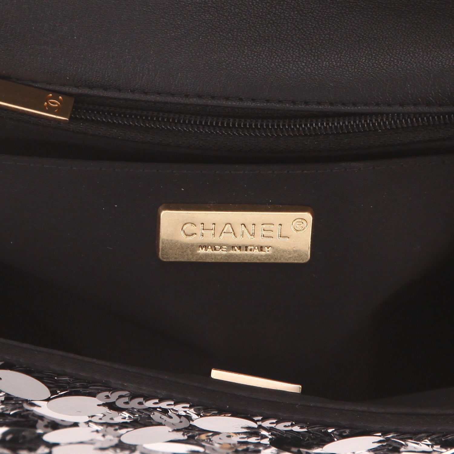 Chanel Mini Timeless shoulder bag paillette and black satin - DETAIL 2