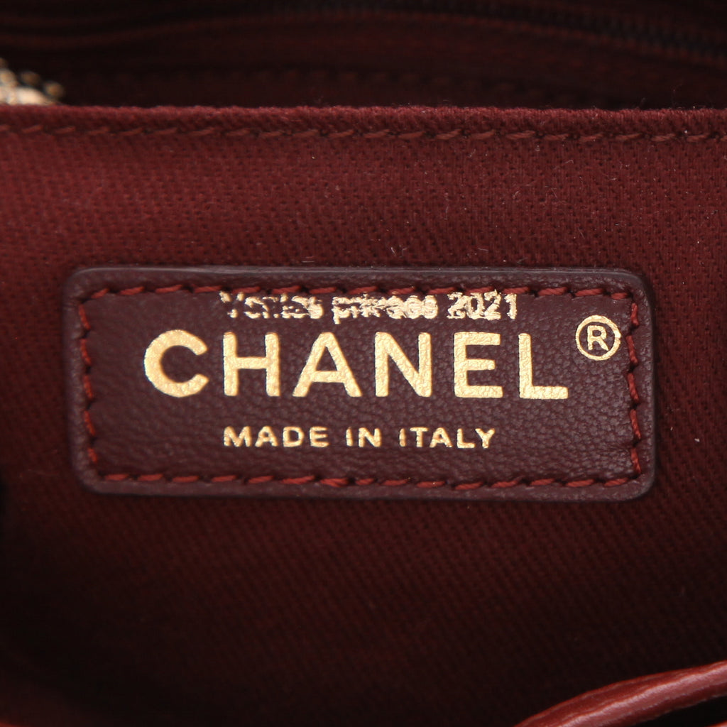 Chanel Neo Executive handbag in burgundy grained leather - DETAIL 2