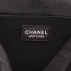 Chanel Pochette ceinture clutch-belt in black grained leather - DETAIL 2