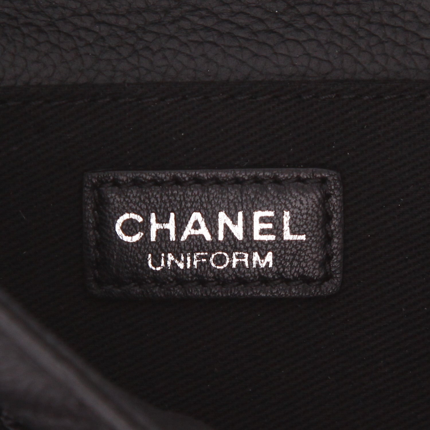 Chanel Pochette ceinture clutch-belt in black grained leather - DETAIL 2