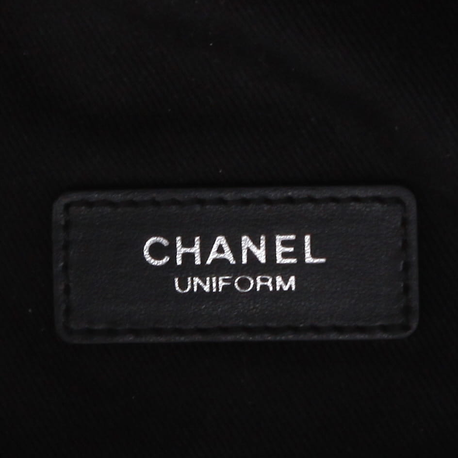 Chanel Pochette ceinture clutch-belt in black quilted leather - DETAIL 2