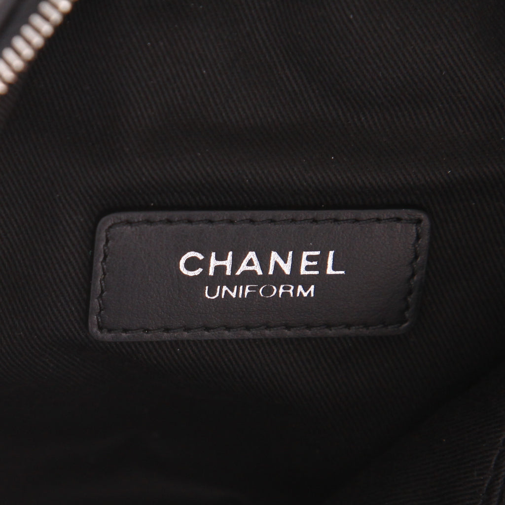 Chanel Pochette ceinture clutch-belt in black quilted leather - DETAIL 2