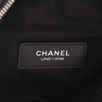 Chanel Pochette ceinture clutch-belt in black quilted leather - DETAIL 2