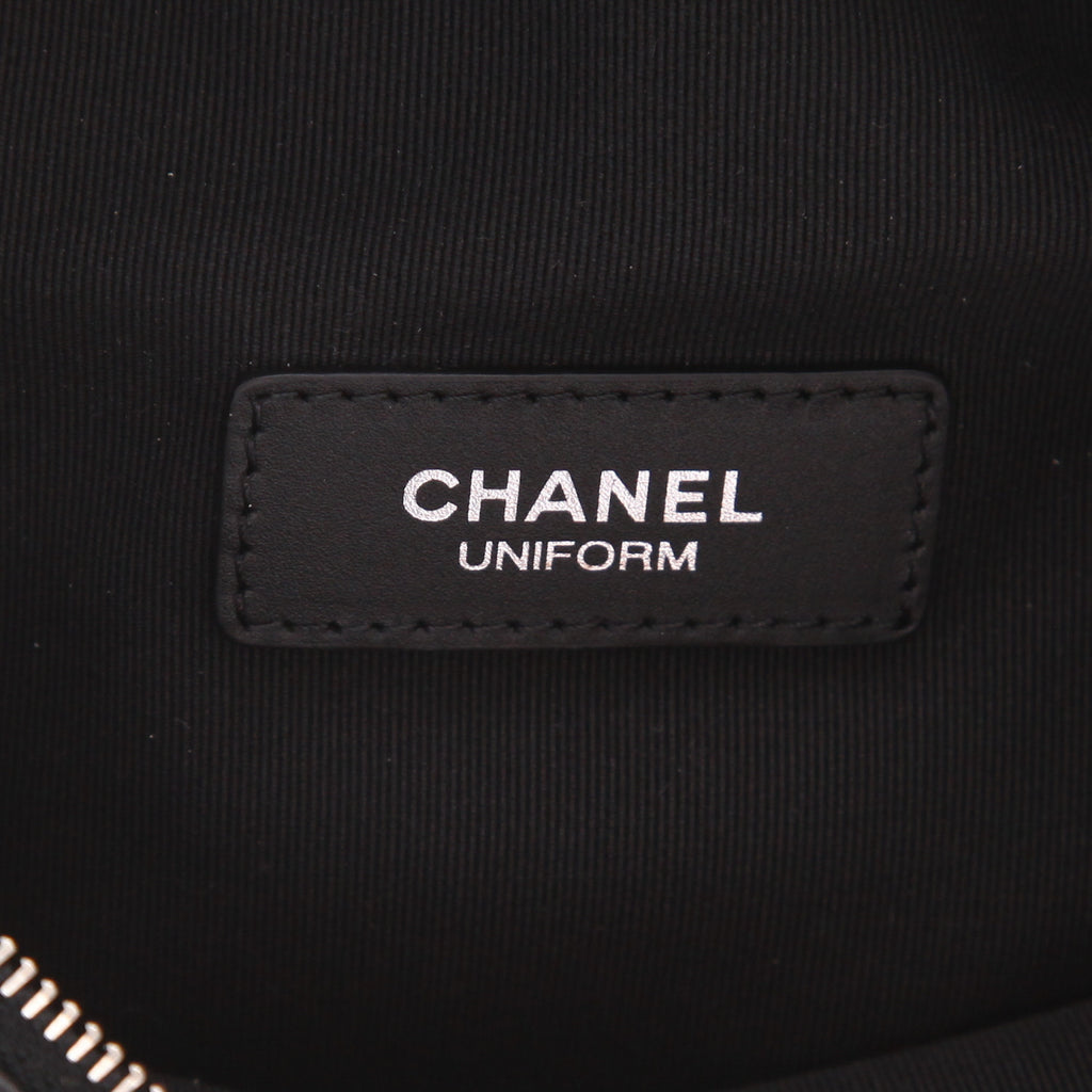 Chanel Pochette ceinture clutch-belt in black quilted leather - DETAIL 2