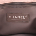 Chanel Shopping GST shopping bag in pink quilted grained leather - DETAIL 2