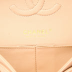 Chanel Timeless Classic handbag in beige quilted leather - DETAIL 2