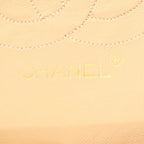 Chanel Timeless Classic handbag in beige quilted leather - DETAIL 2