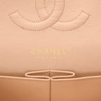 Chanel Timeless Classic handbag in beige quilted leather - DETAIL 2