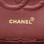 Chanel Timeless Classic handbag in black quilted leather - DETAIL 2