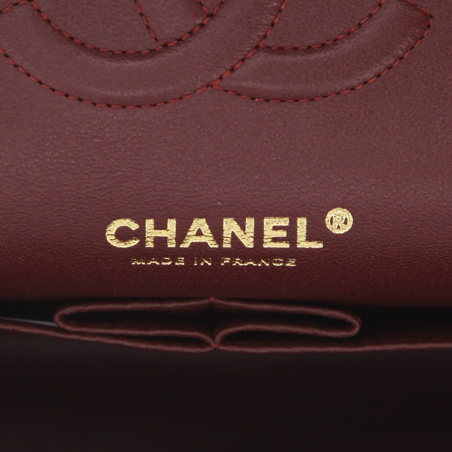 Chanel Timeless Classic handbag in black quilted leather - DETAIL 2