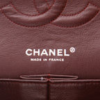 Chanel Timeless Classic handbag in black quilted leather - DETAIL 2