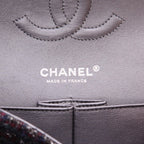 Chanel Timeless Classic handbag in navy blue and burgundy tweed - DETAIL 2