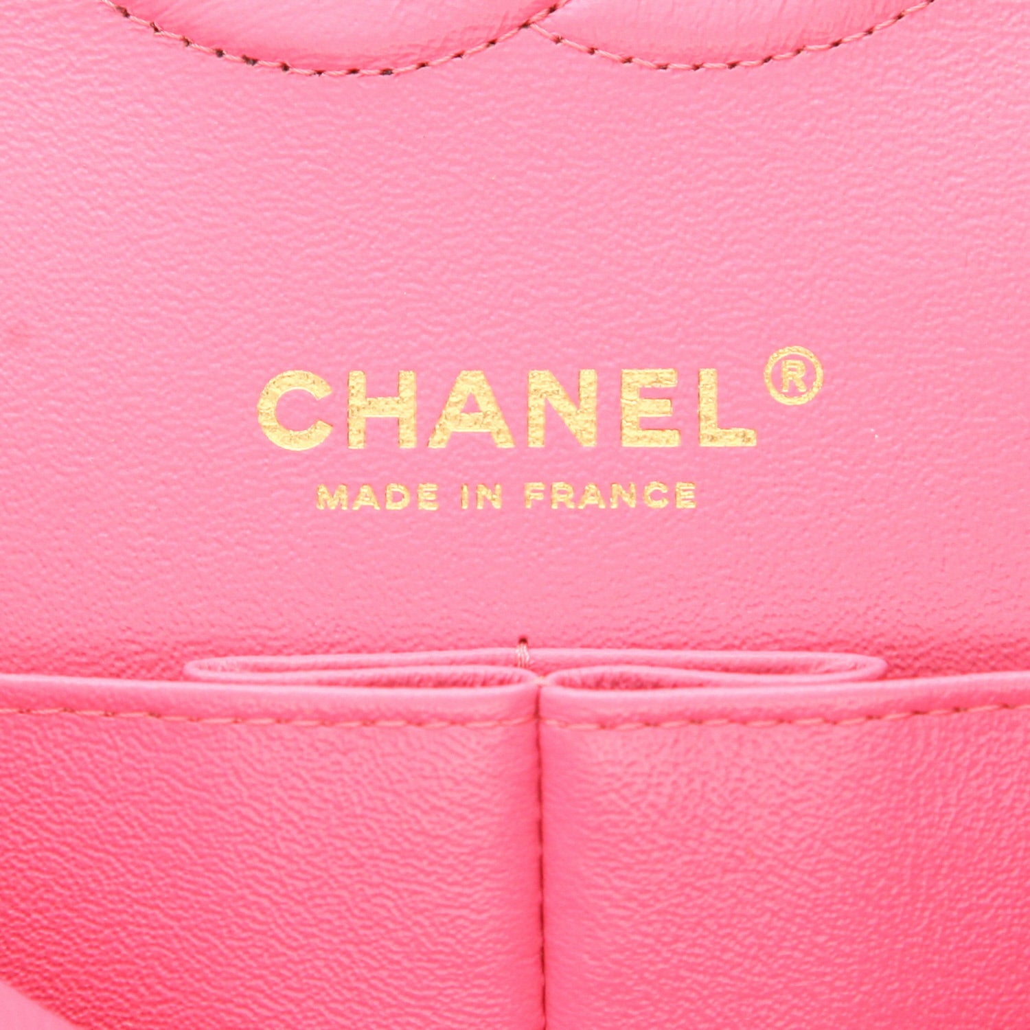 Chanel Timeless Classic handbag in pink quilted grained leather - DETAIL 2