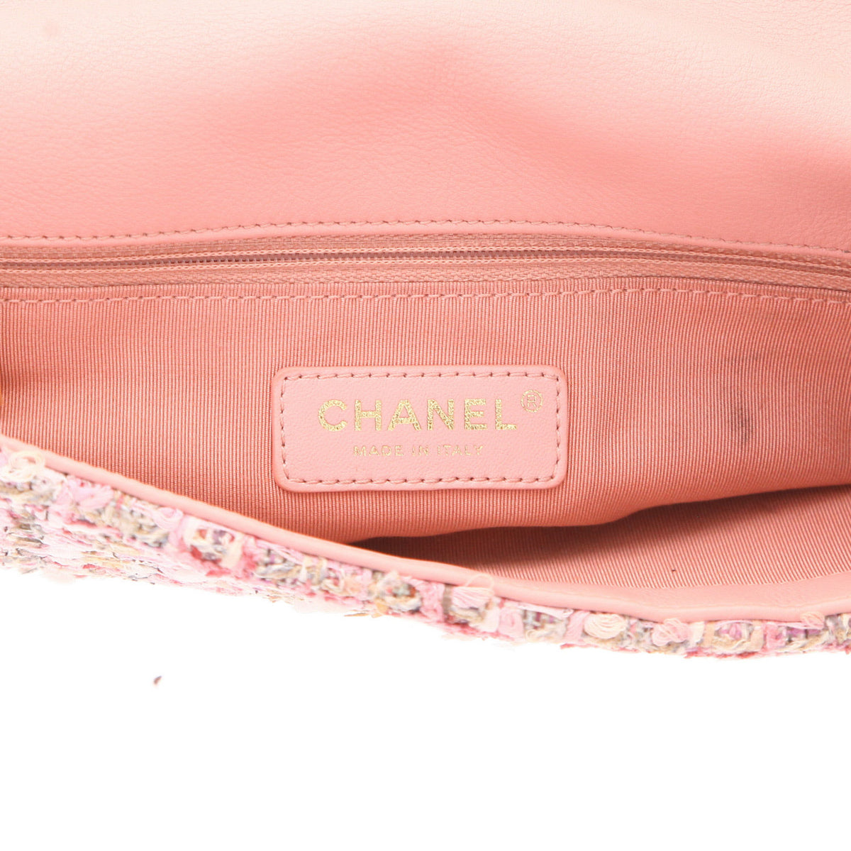 Chanel Timeless handbag in pink tweed - DETAIL 2