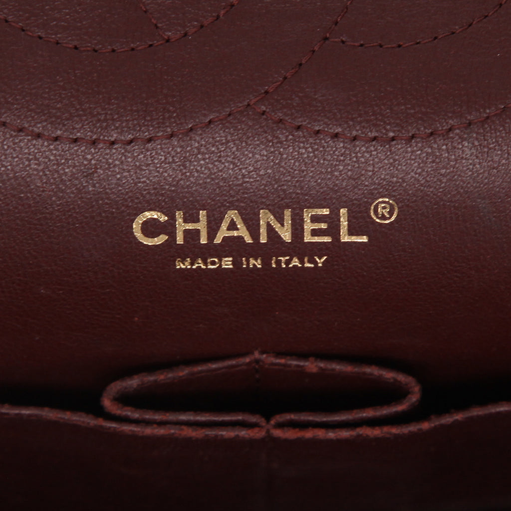Chanel Timeless Jumbo handbag in black quilted grained leather - DETAIL 2